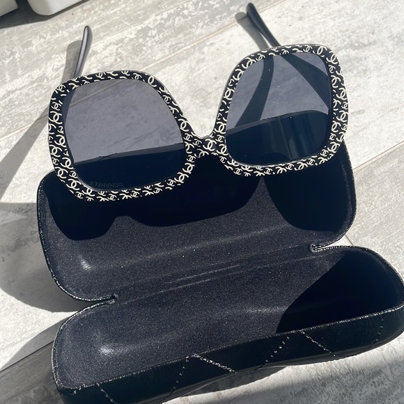 CHANEL Accessories - Chanel Sunglasses Glasses Out of Protective Case Large Ergonomics Black